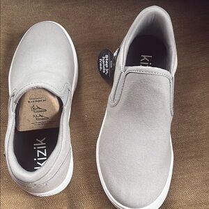 Kizik Women's Gray Slip-On Loafers